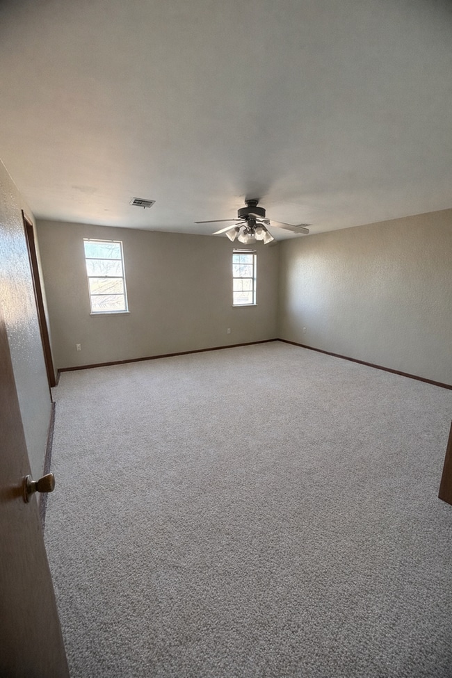 Photo - 7301 Edenborough Dr