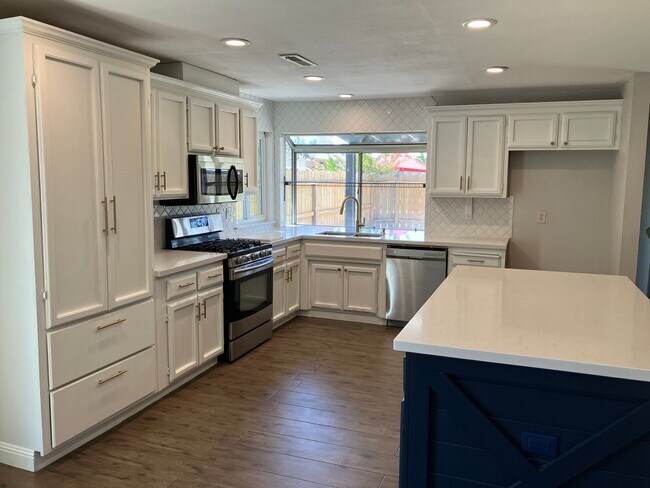 Photo - 3305 Soda Canyon Dr