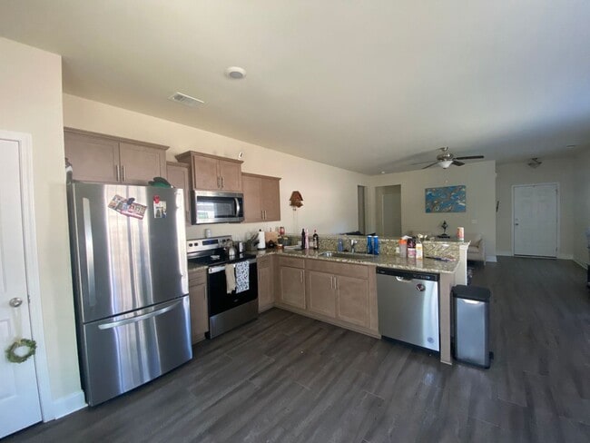Photo - 4bed-2bath Newer built home in Hinesville, GA!