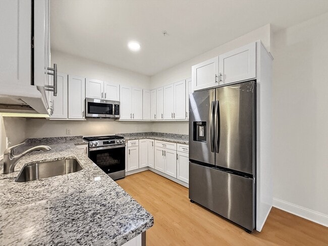 Photo - 10 Franklin Ave Unit 300