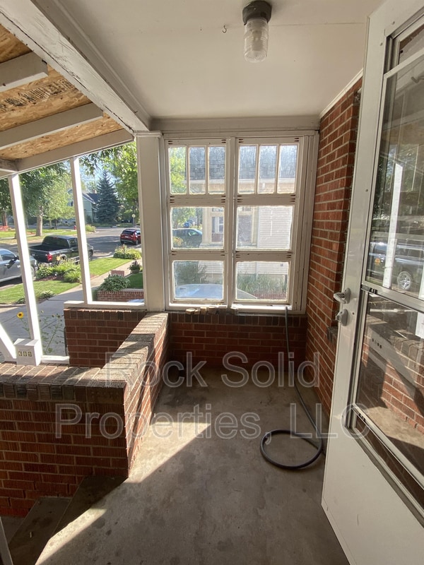 Photo - 607 E 22nd St