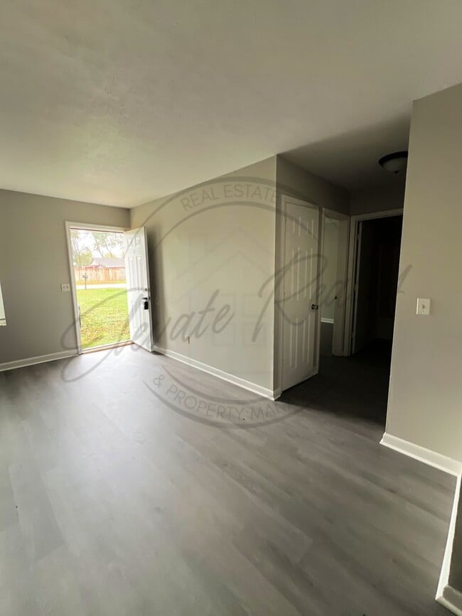 Photo - On Special: Two Bedroom Ranch Duplex in No...