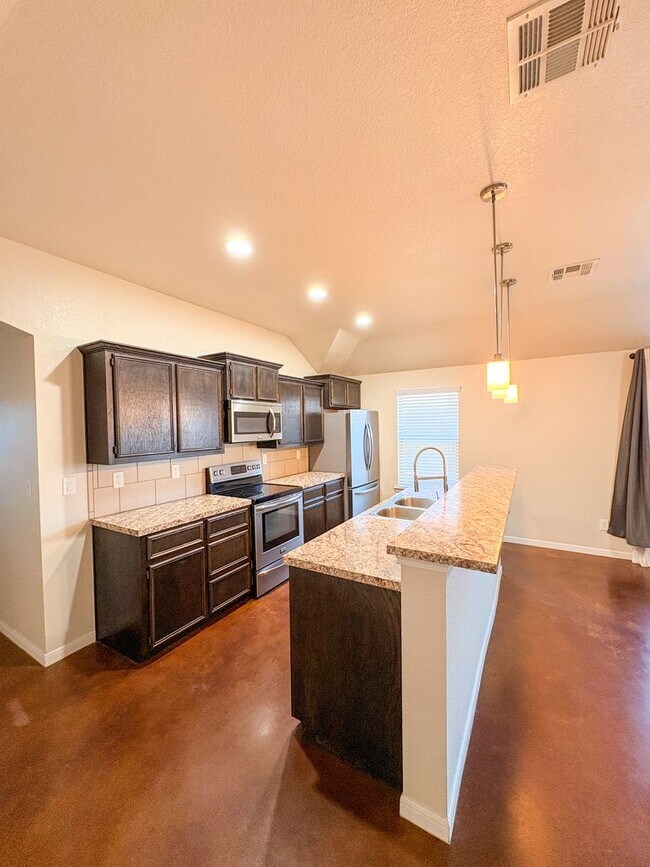 Photo - 1909 Chiricahua Trce