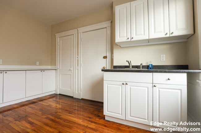 Photo - 46 Bostonia Ave Unidad 1