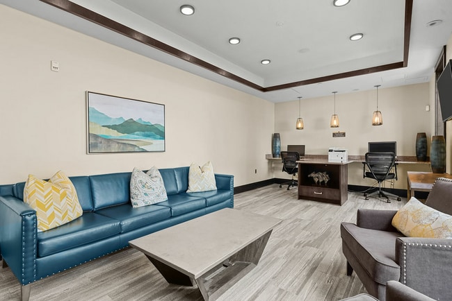 Photo - The Aston at University Place