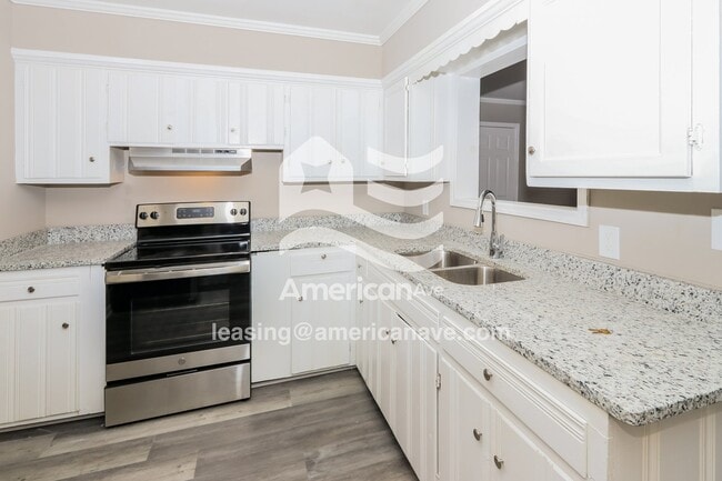 Photo - 3367 Arnwood Ave