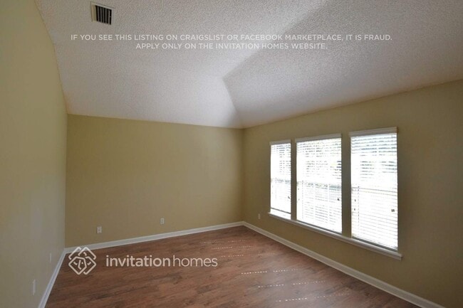 Photo - 2335 Eagle Harbor Pkwy