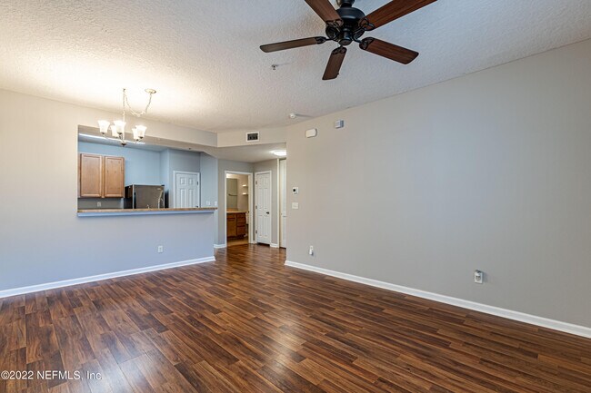 Photo - 2200 Marsh Hawk Ln Unit 502