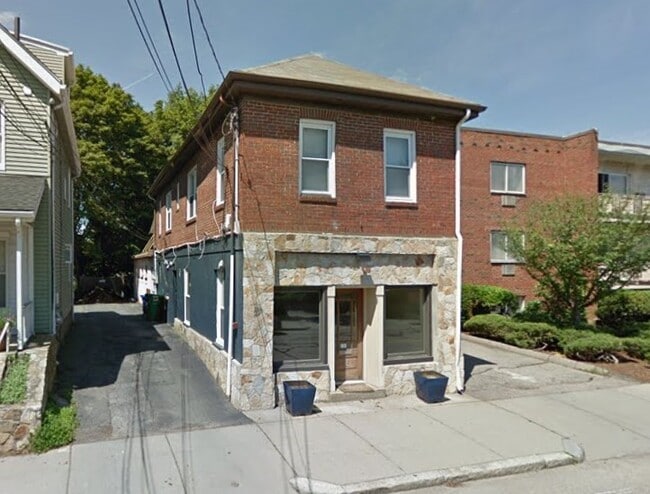 Photo - 391 Langley Rd Unit 1
