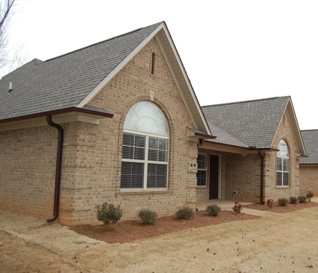 Building Photo - 25 Moss Woods Cove Rental