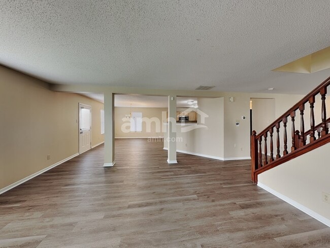 Photo - 626 Hickory Pine Dr