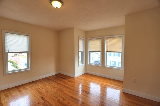 Photo - 62 Lincoln St Unit 2