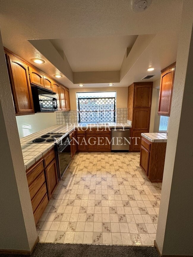 Photo - Move in Special see Ad