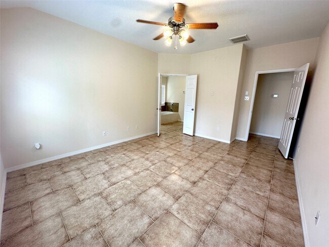 Photo - 18922 Wellock Ln