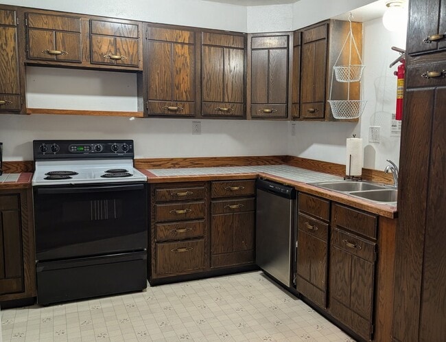 Photo - 608 Ridgecrest Dr