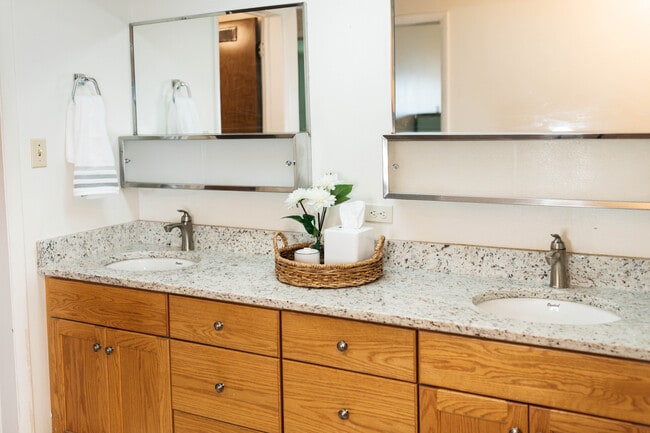 Photo - Alta Apartments