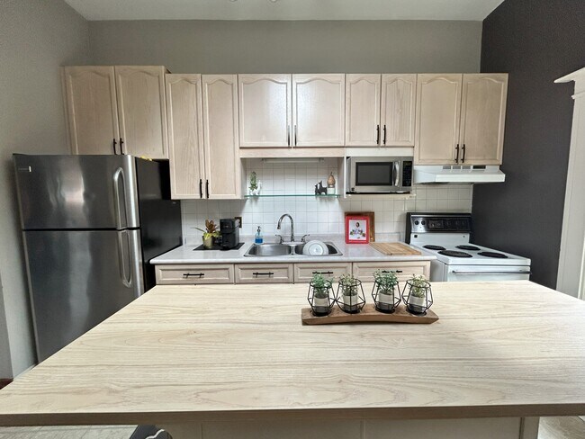 Photo - 7 Centre St Unit 3