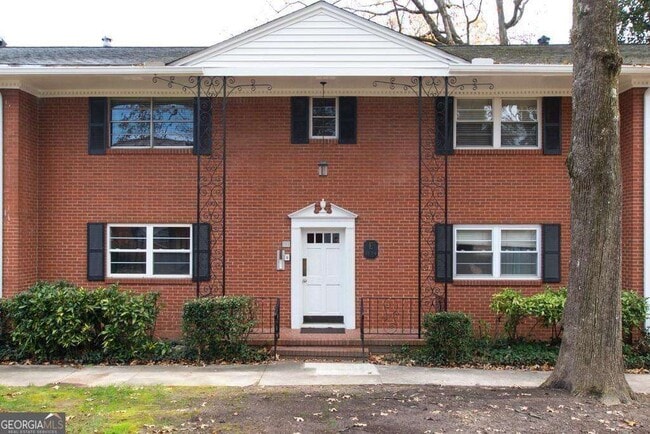 Building Photo - 3660 Peachtree Rd NE Unit E4