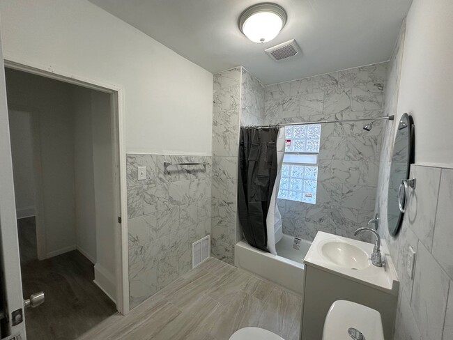 Photo - 3282-3284 N 30th St Unit 3282(Lower)
