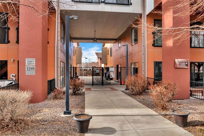 Beauty in the RiNo Arts District Townhome! - Beauty in the RiNo Arts District Townhome!