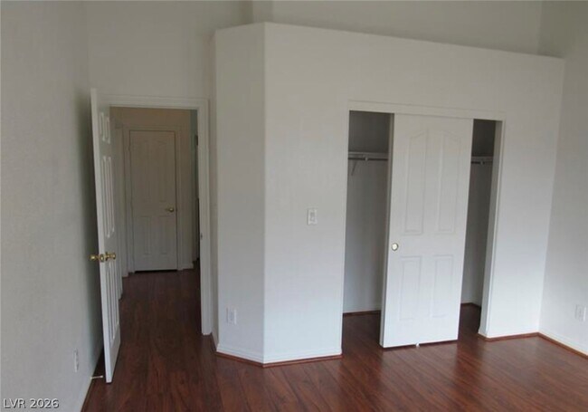 Photo - 5523 Baccarat Ave