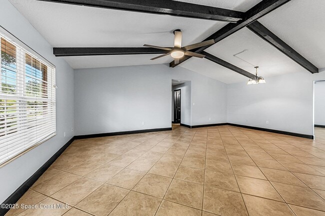 Photo - 915 Kenmore St NW