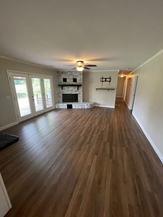 Photo - Waterfront Home!