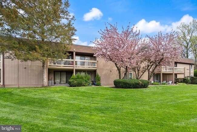 Photo - 8511 Barrington Ct Unit S
