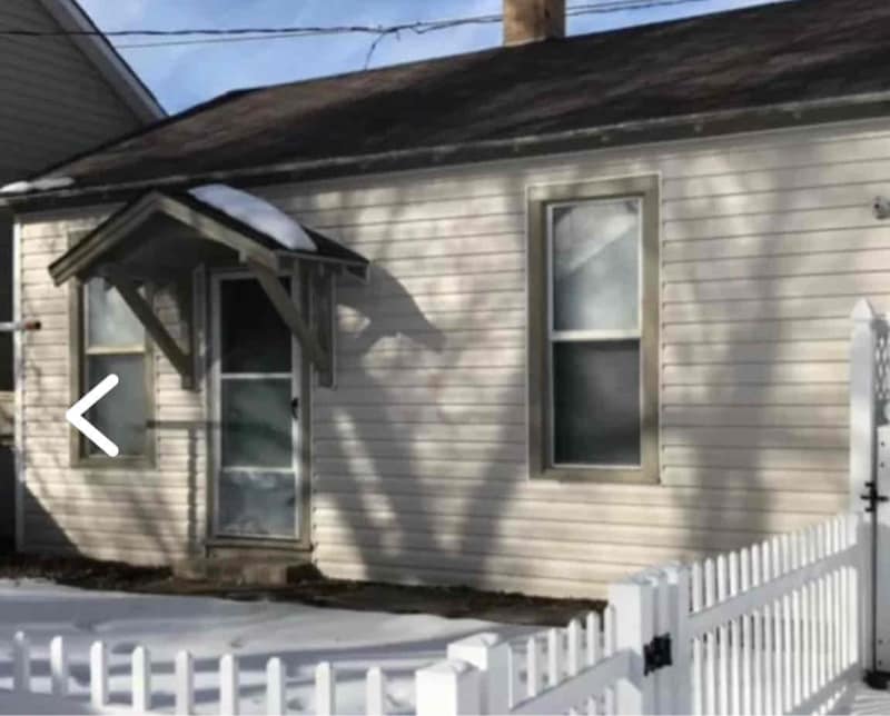 Photo - 611 W Pine St