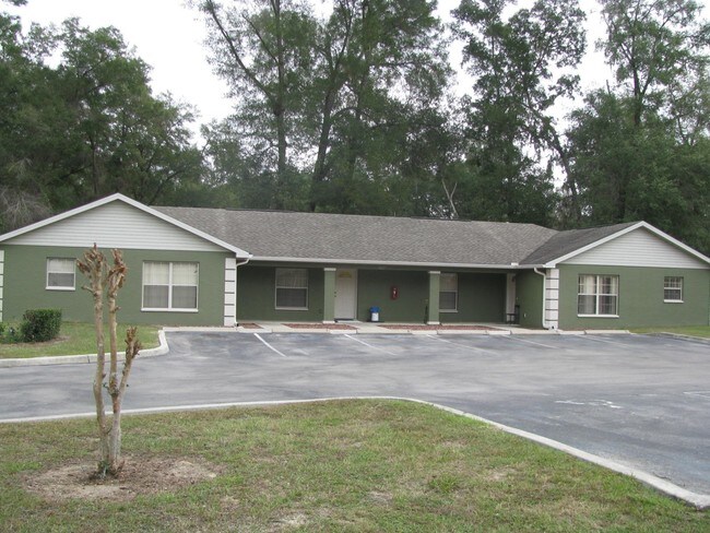 Photo - The Piquette Apartments | 3 Bedroom Apartments in Silver Springs, FL