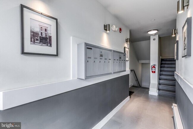 Photo - 4122 Haverford Ave Unit 3