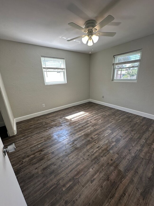 Photo - Charming 3 Bedroom Home in Quaint South Da...