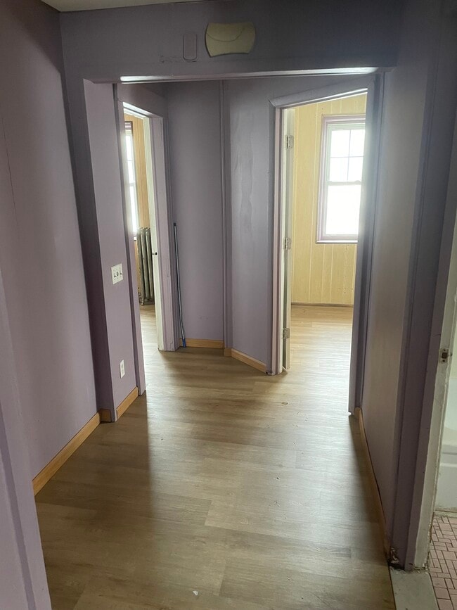 Photo - 1355 Norton St