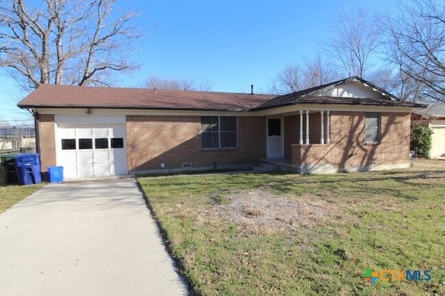 Building Photo - 1103 Robertson Ave