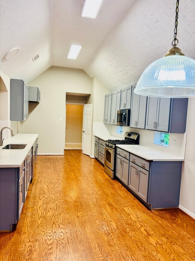 Photo - 3759 Heritage Colony Dr