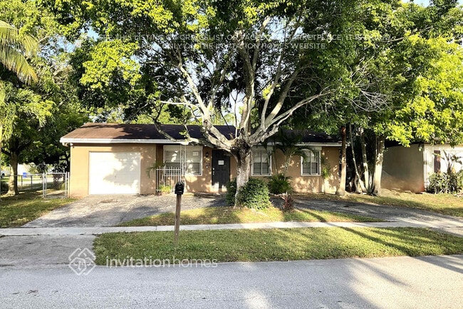 Photo - 307 SW 77th Terrace Casa