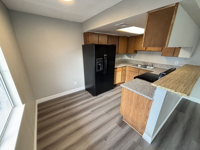 Photo - 3431 E Cheyenne Ave Unit 1