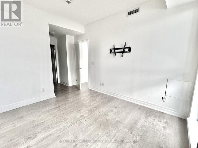 Photo - 8 Rouge Valley Dr W Unité 1106