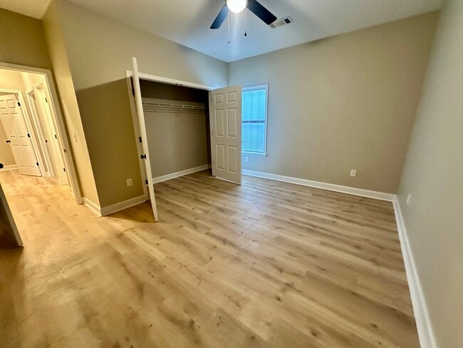 Photo - 226 Sylvan Rd