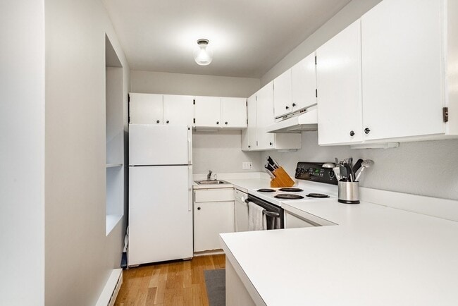 Photo - 8 Battery St Unit 3