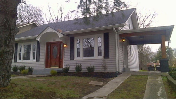 East Nashville Simgle Family Home - East Nashville Simgle Family Home