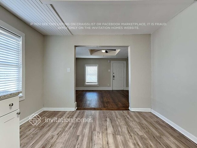 Photo - 705 N Alamo Rd