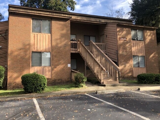 Building Photo - 1414 Willow Bend Way Rental