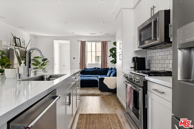 Photo - 118 S Avenue 50 Unit 602