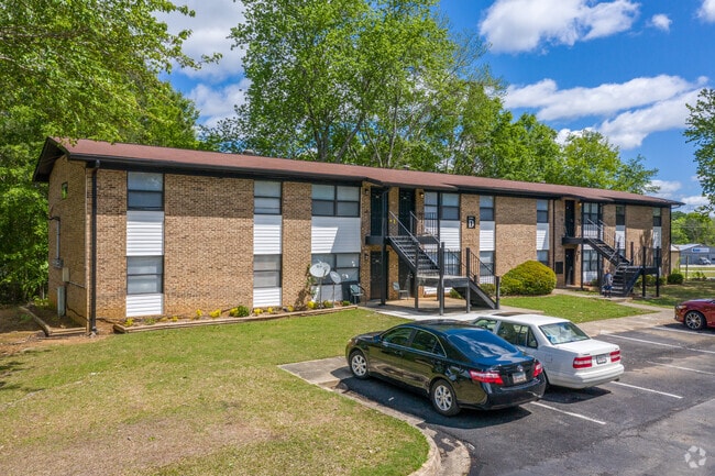 New Carrollwood Apartments For Rent in Carrollton, GA | ForRent.com