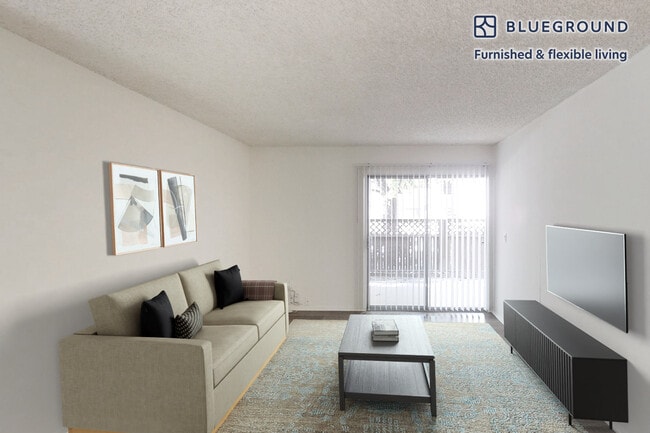 Building Photo - 6700 Warner Ave Unit FL2-ID10246A