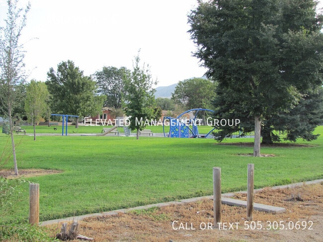 Photo - 12317 Mountain-C Unidad C