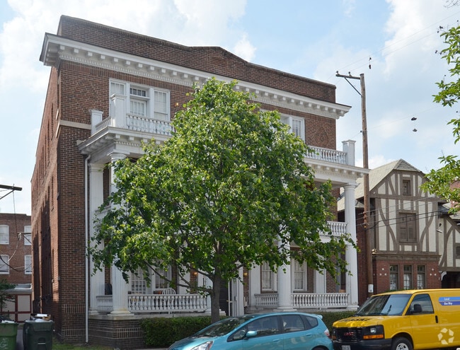 Photo - 706 N Arthur Ashe Boulevard Apartments