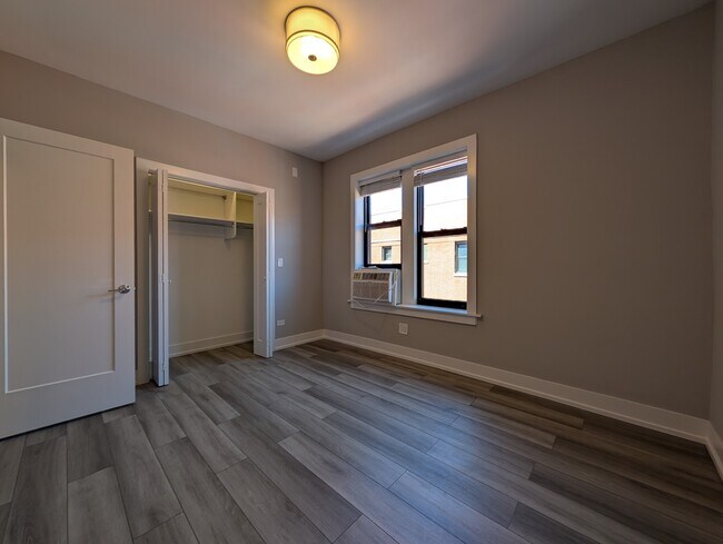 3931 N Janssen Ave Unit 3