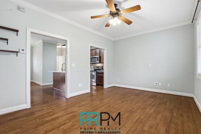 Photo - 208 A Anderson St